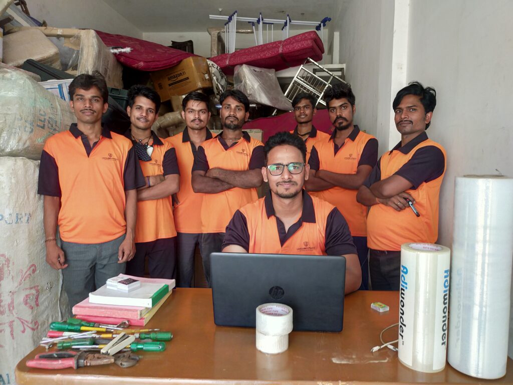 🏢 About Us – Unique Express Packers and Movers 1 Packers and Movers